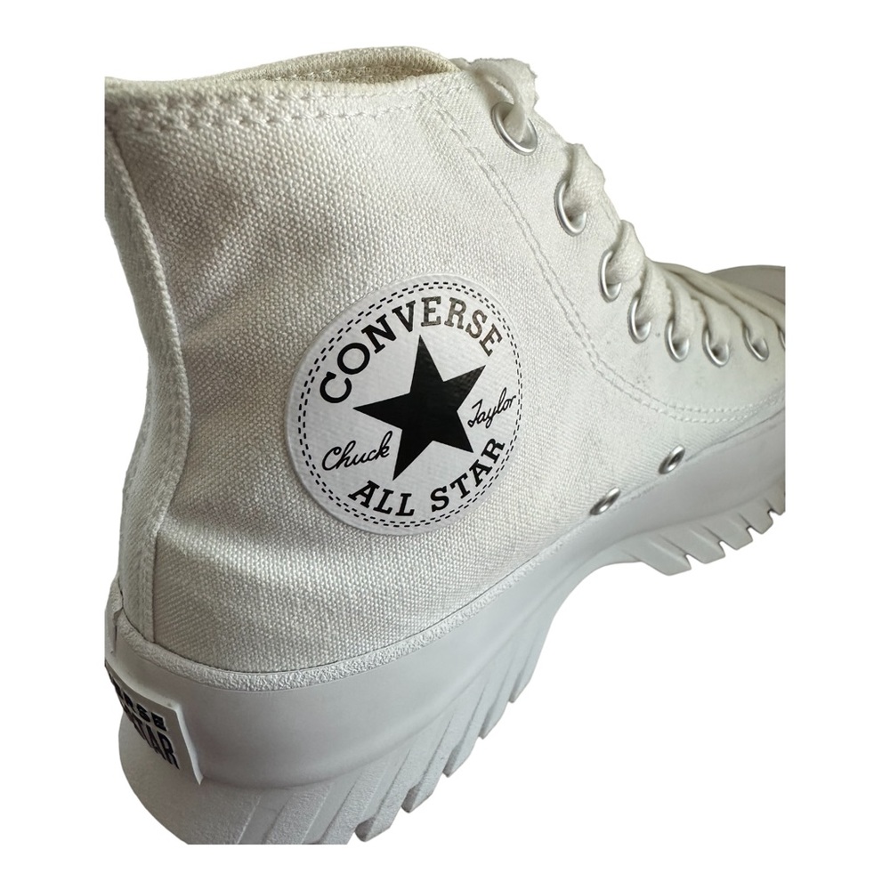 Converse Chuck Taylor All Star Lugged 2.0 Unisex White Size 7.5 Mens 9.5 Womens - Picture 7 of 11